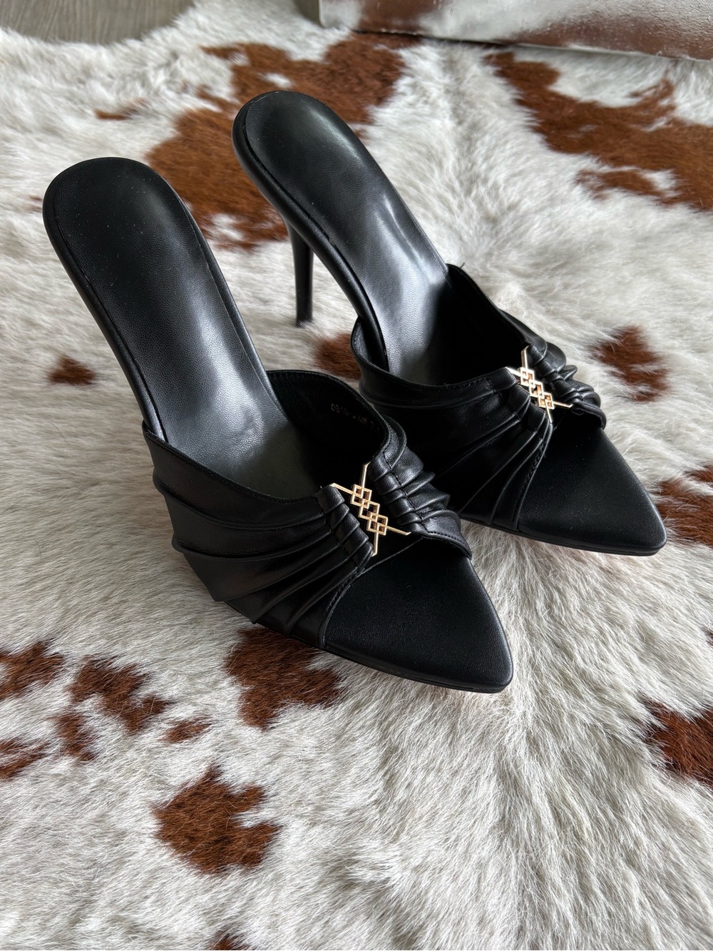 Black Pointed-Toe Stiletto Mules with Gold Accent